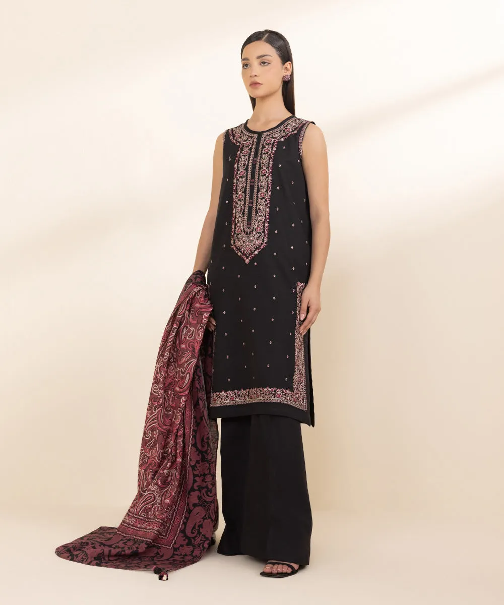 3 Piece - Embroidered Light Khaddar Suit