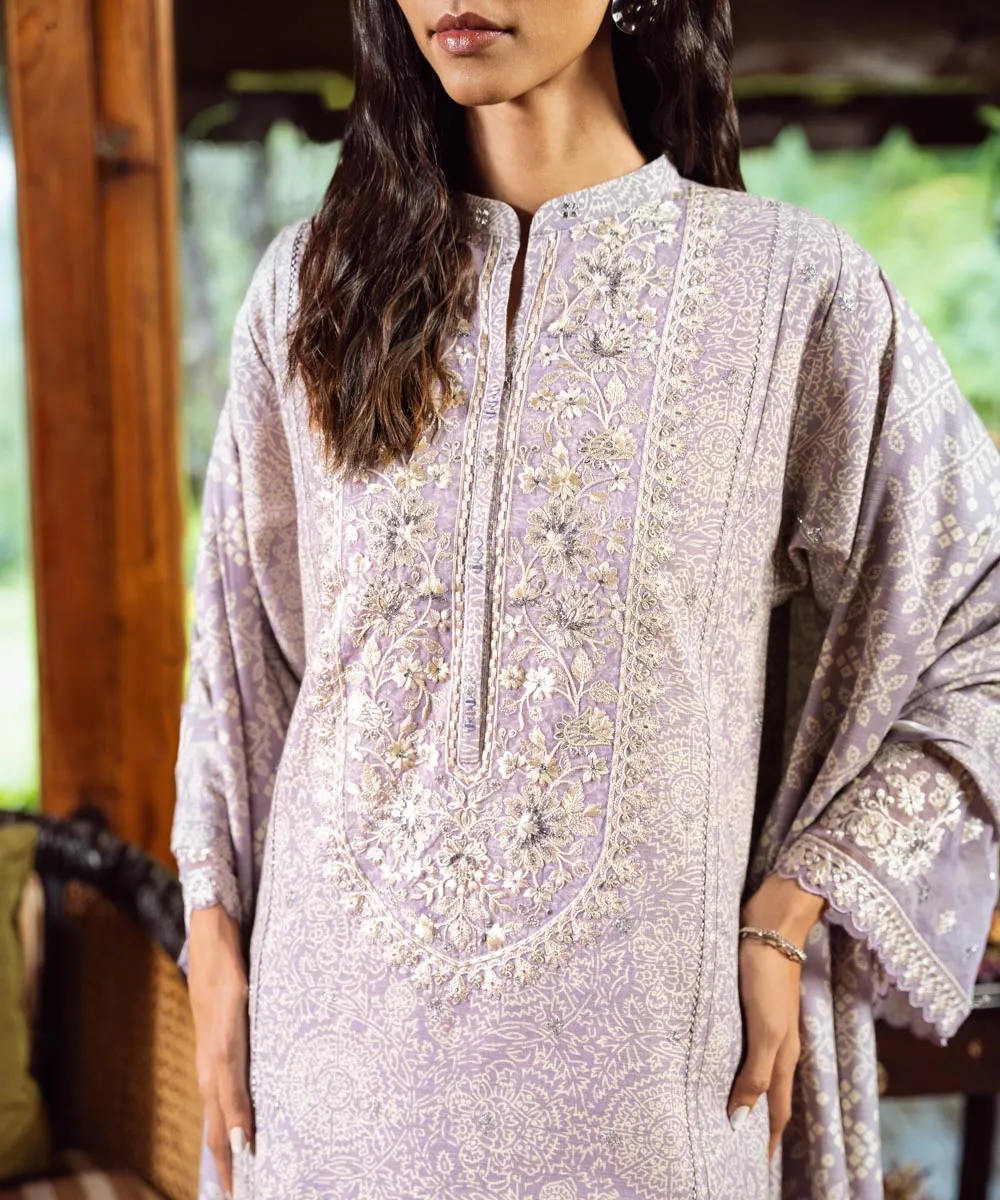 3 Piece - Embroidered Light Khaddar Suit