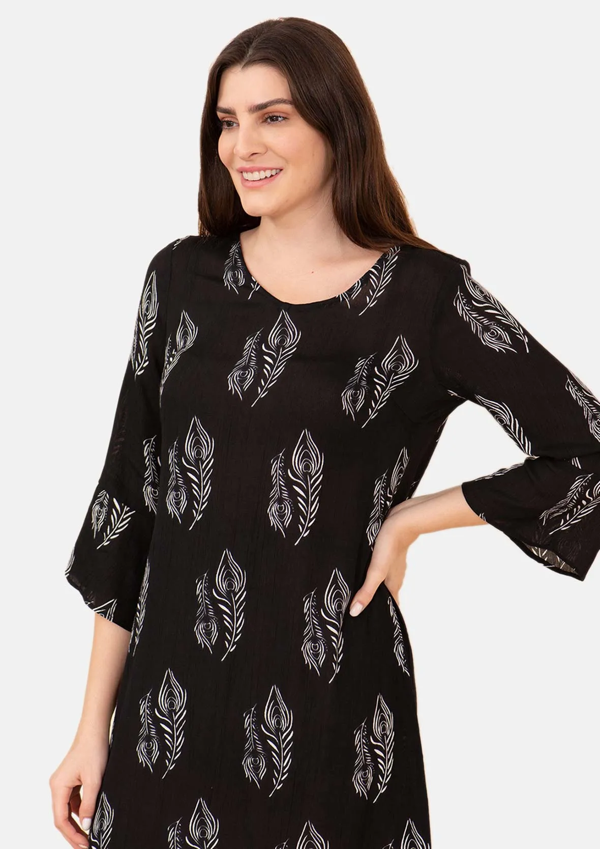 Bell Sleeves Leafy Shift Dress