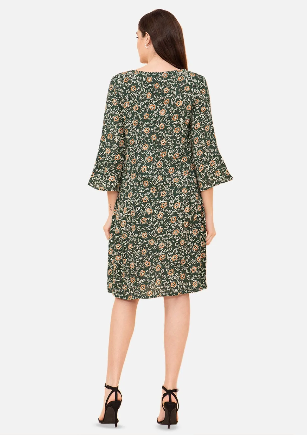 Bell Sleeves Leafy Shift Dress