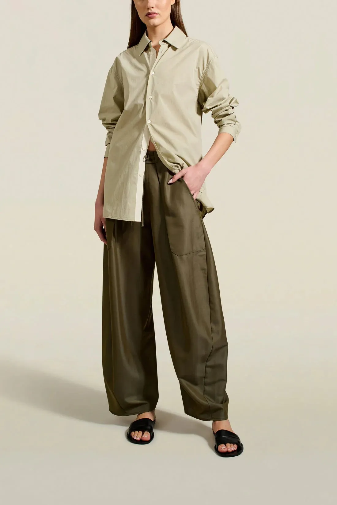 Clemence Pant, Olive