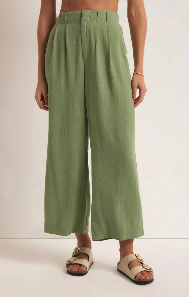 Farah Pant