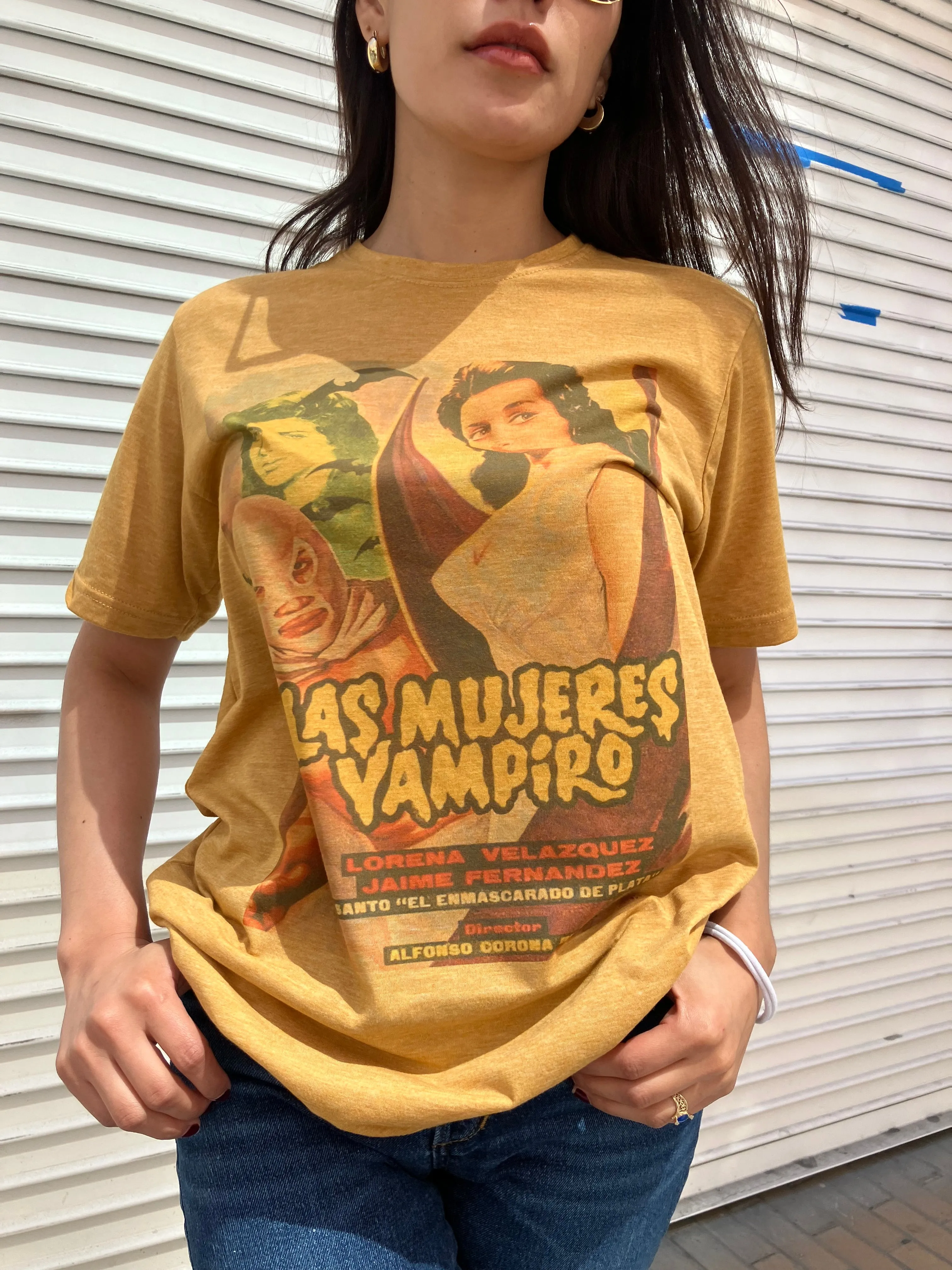 Las Mujeres Vampiros Retro Vintage Graphic Design T-shirt