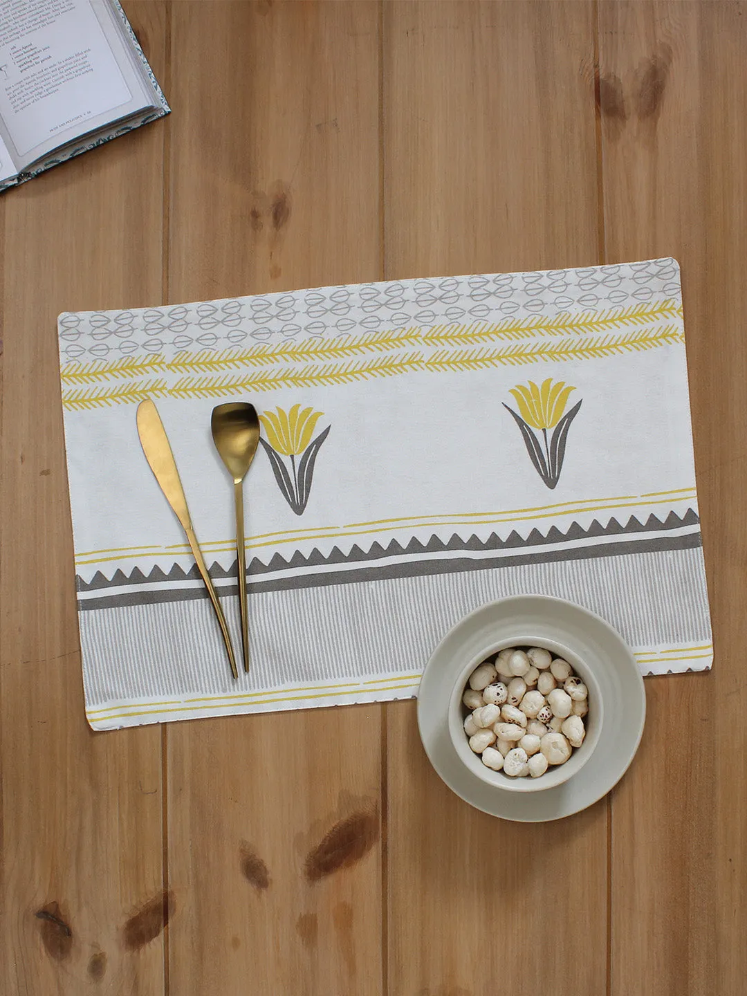 Mrinaal - Set Of 4 Placemats (Yellow)