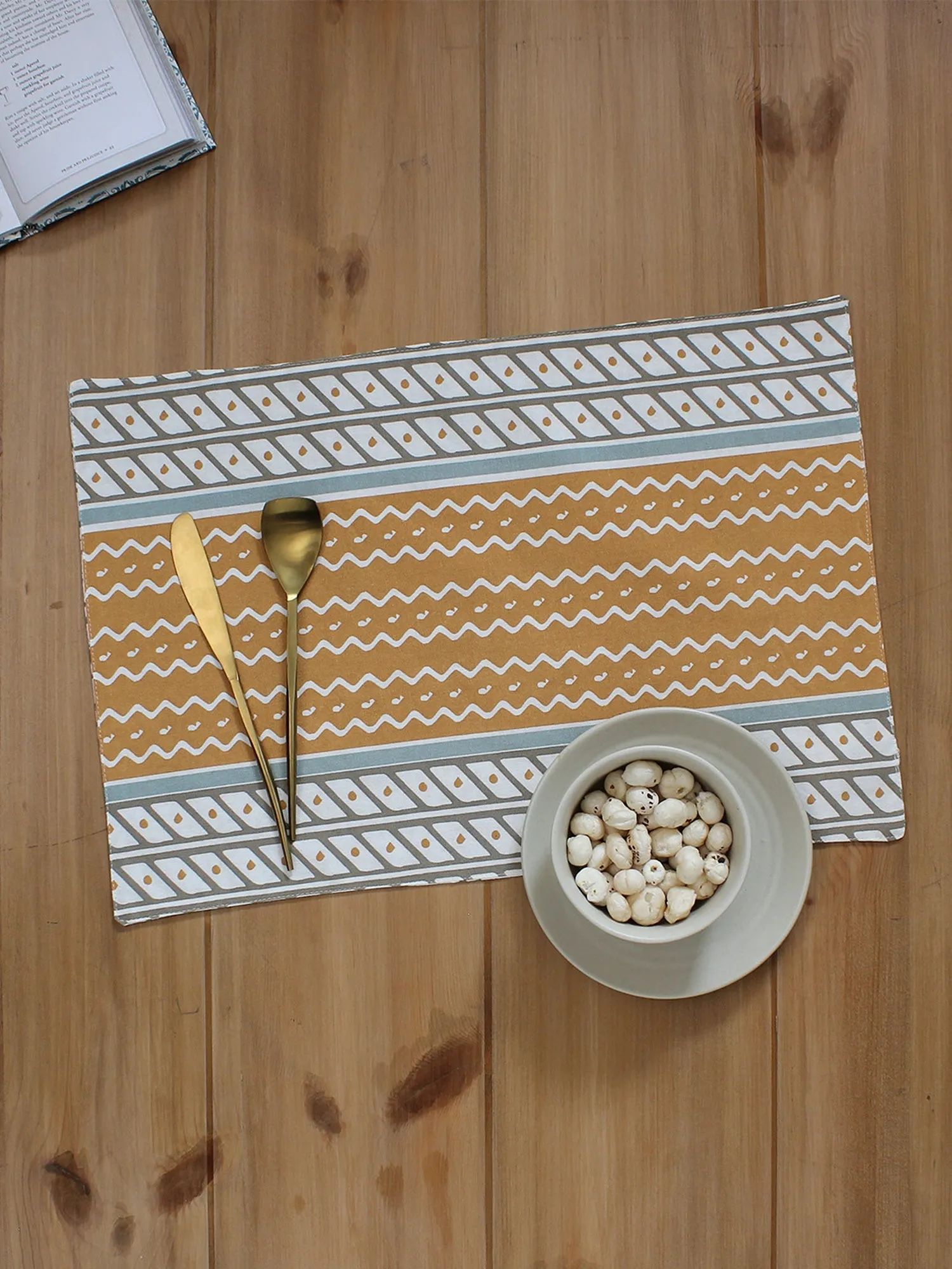 Sarovar - Set Of 2 Placemats (Beige)