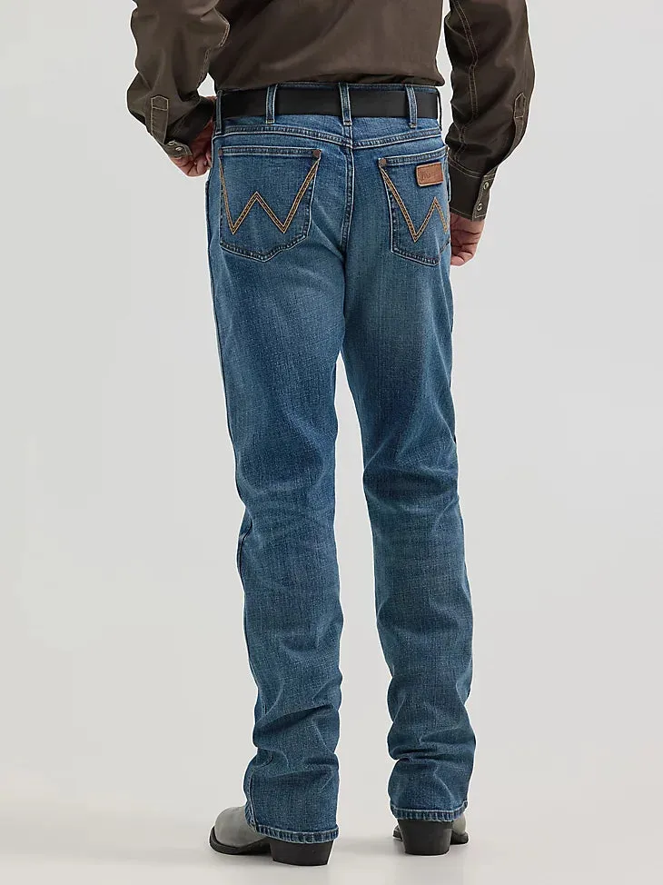 Wrangler Retro Men's Relaxed Bootcut Jean in Hanford